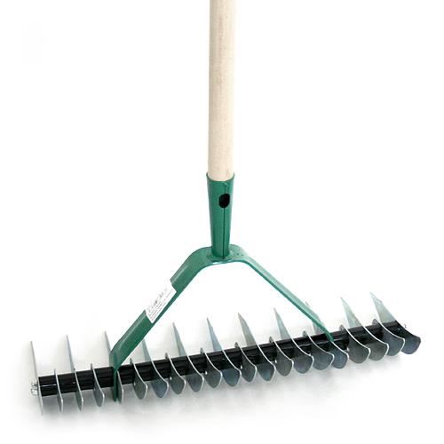 A talajt levegőztető gereblye, farokkal, 11/21 fog
