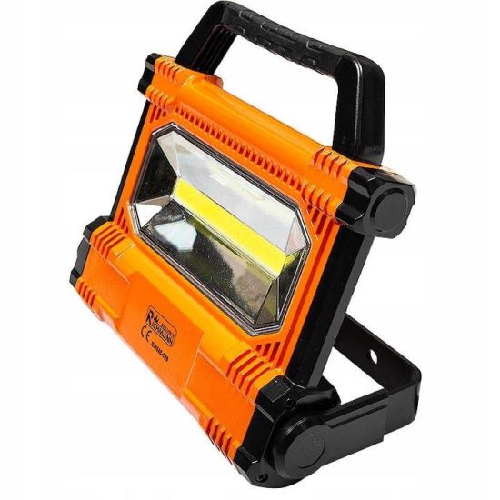 Richmann Exclusive LED reflektor (COB 7,5v,30W, 6600mh)